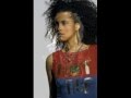 Neneh Cherry Kootchi Lyrics