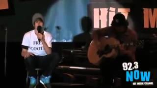 Justin Bieber Stuck in the Moment live at Long Bea...