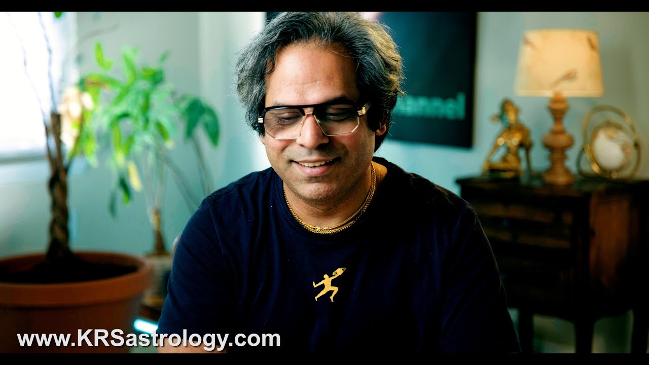 Venus Saturn conjunction in the 10th house of Astrology