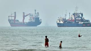 El Brent se desploma tras semanas de tensión en Oriente Medio