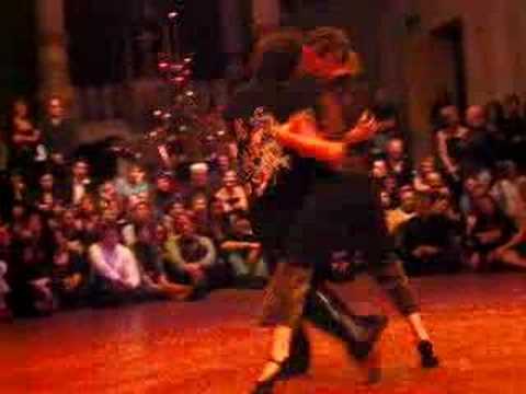  Lucia Mazer  and  Mariano Frumboli  are  dancing  to  the  tango  "  Pura Clase  "