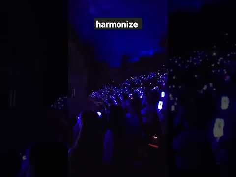 TXT sings trust fund baby in Atlanta #txt #tomorrow_x_together #shorts #yeonjun #kpop