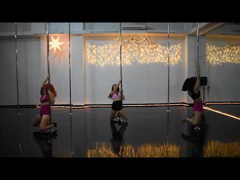 01. Thess Pole Art Show 34 - Level 1 (Two Feet - I Feel Like I'm Drowning)