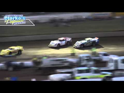 Super Sedans - Heat 4 - National Series - Toowoomba Speedbowl - 29.12.13