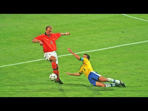Bergkamp Biggest Skill Video Ever !