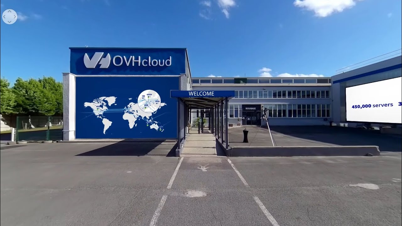 Dive into the heart of an ultra-secure datacentre (360° tour)