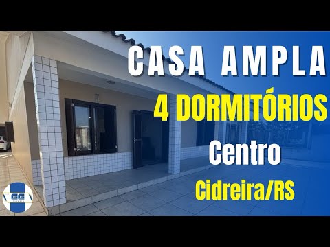 CASA AMPLA NO CENTRO DE CIDREIRA / RS