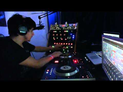 DJ MIST--- MIX porter Robinson