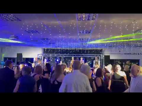 The Cover Ducks – All Right Now (Free) | Live at Sixways Stadium, Worcester | Snowdrop Ball 2025 🦆