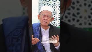 Download lagu Beliau menangis dan berkata, Doa kan ulun mudahan husnul khatimah - Guru KH Mu'az Hamid - Martapura mp3