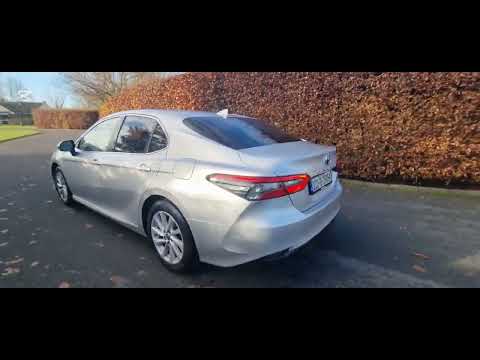 Toyota Camry FINANCE ARRANGED * TOP-SPEC  * 2.5 VV - Image 2