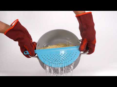 download lagu mp3 mp4 Trudeau Pot Drainer, download lagu Trudeau Pot Drainer gratis, unduh video klip Trudeau Pot Drainer