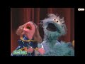 Zoe Betty Lou Rosita And Prairie Dawn Sing To We Re Gonna Rock Rock Around The Clock