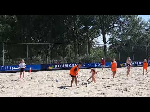 Beachhockey Overbos impressie