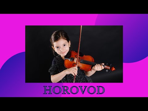 Emilia Anastasijević, 5 years old, performs "Horovod" composed by N. Baklanova!