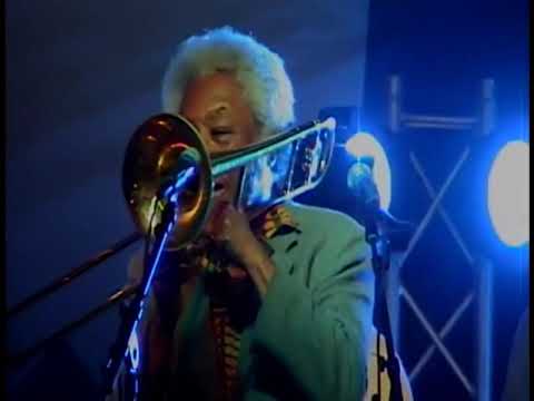 Elvin Bishop Don't You Lie To Me  This Video Is Already On Youtube It is My Fav.