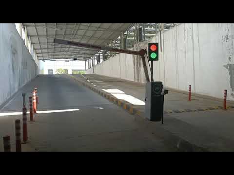 Housys Aluminium Automatic Road Barriers