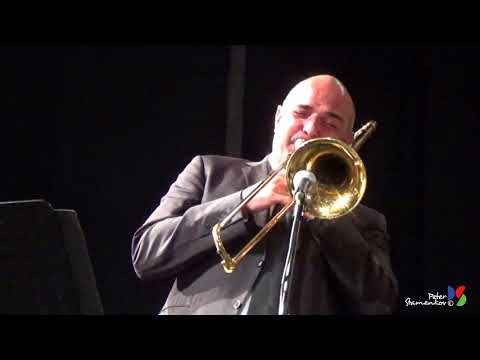 Mihail Yosifov, Velislav Stoianov & Big Band Ruse - Basically Blues