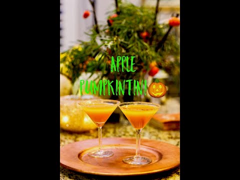 Ali in the Valley | Apple Pumpkintini for Halloween - Halloween Cocktail Recipes