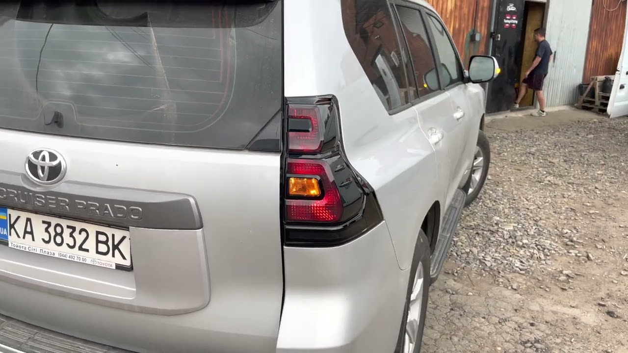 Toyota Land Cruiser Prado 150 2009-2023 гг. Задние фонари BlackEdition V3 (2017+, комплект 2 шт.) Video 1
