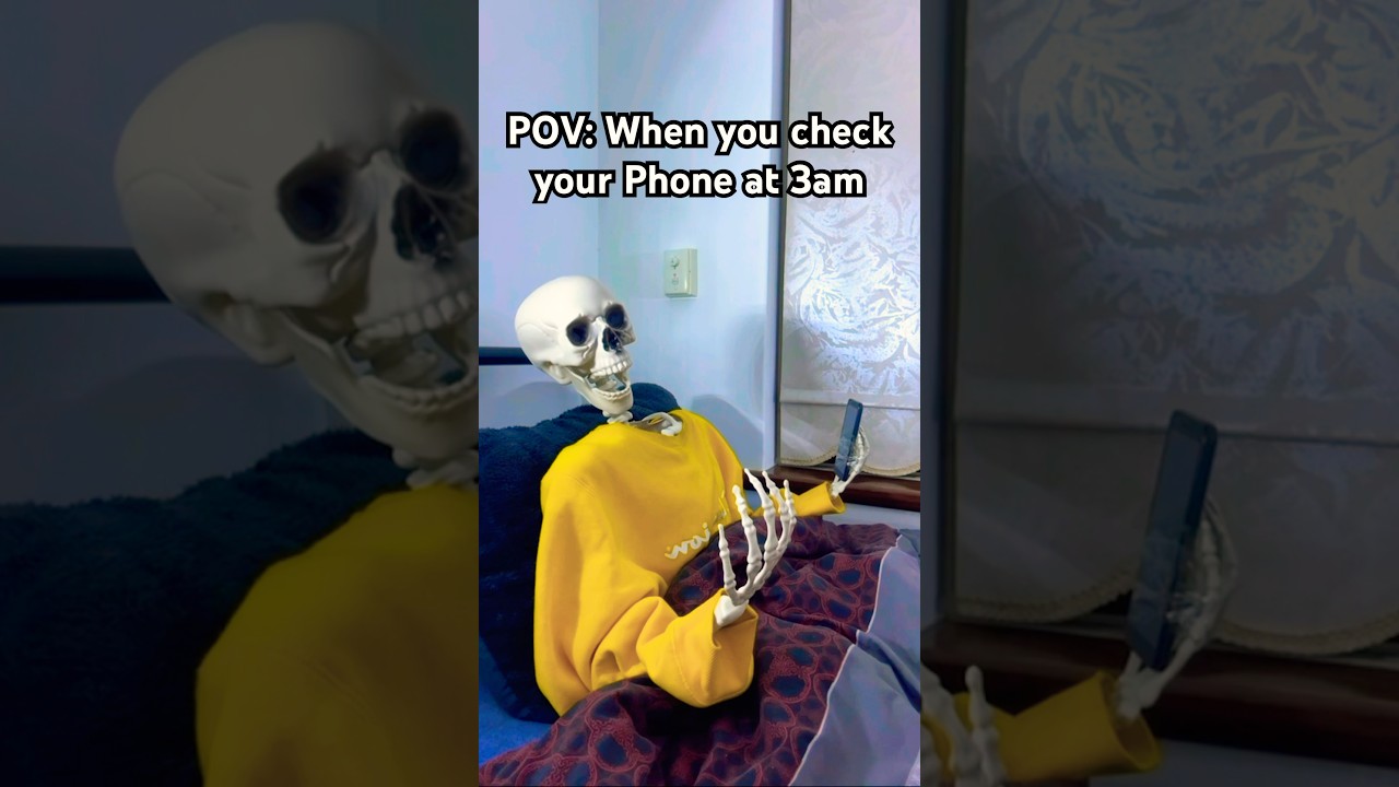 When you check your phone at 3am 😭 #shorts #funny #comedy #humor #relatable #jokes