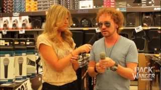 Video thumbnail for Samson Q8 Microphone Review Feat. Jimmy Cupples @ JB Hi-Fi by JB Hi-Fi Official
