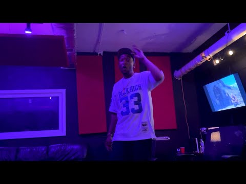 Mic Terror, BRUUS - Get Down (Official Video)