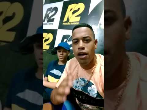 Mc Novin e Mc Dezinho-se adianta