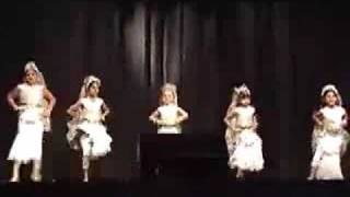 Nritya Creations Performs to Ananda Shankar's Tori