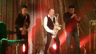 UB40 - Adella/I Think It&#39;s Going To Rain Today - Markthalle, Hamburg - 31.01.2017