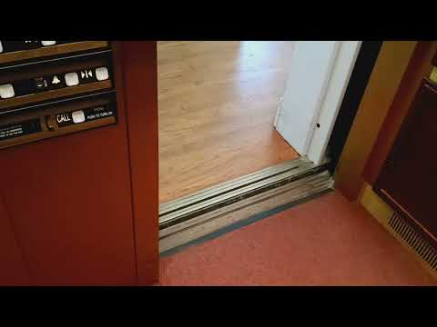 Dover Impulse hydraulic elevator at the Bronxville Public Library (Bronxville, NY)