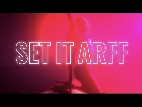 SKEETE - Set It Arff (Lyric Visualizer)