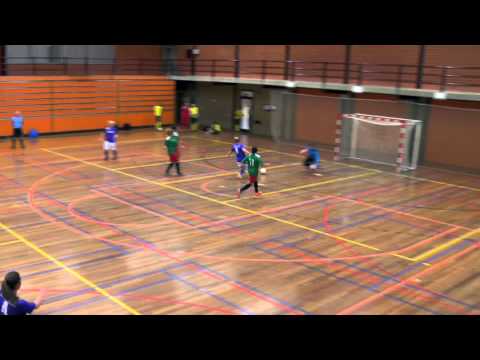 Zusjes Playfair leiden Zuidoost United naar bekerfinale