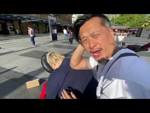 OUTSIDE CHAIR MASSAGE - Pay It Forward - Galen from Newcastle  #ASMR #MASSAGE #MASTER #tTCK