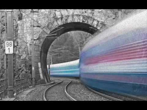 Arkanoydz and Etnica - Train Song