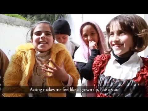 Theatre for 1000 deprived children in Palestine