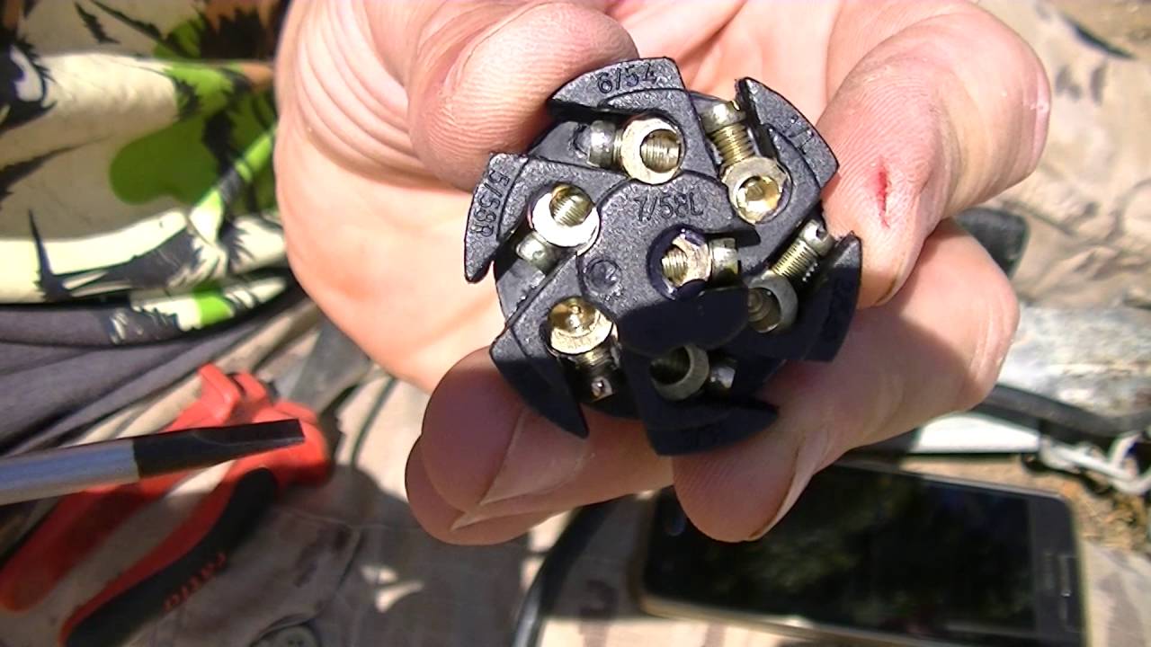 Como poner enchufe carro