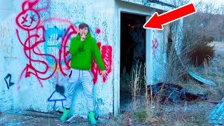 EXPLORING ABANDONED TOWN!! (HAUNTED)