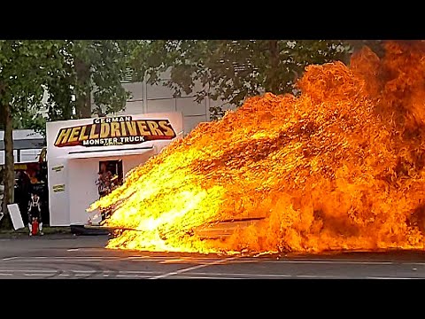 Spectacular stunts and thrills – The German Hell Drivers in Bocholt! 🚗🔥