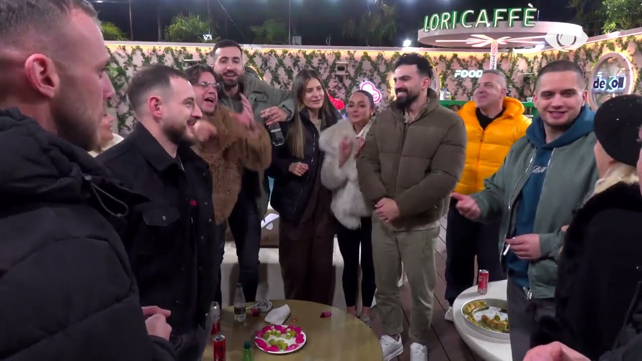 Aldo dedikim të bijës për ka ditëlindjen, së bashku me banorët këndon shumë urime - BBVA 4
