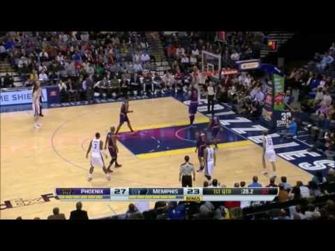 Ed Davis Posterizes Alex Len, scores of a beautiful pass from Leuer - Suns @ Grizzlies 10-1-14