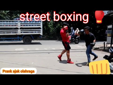 prank-edisi-random-ajak-fight-street-boxing