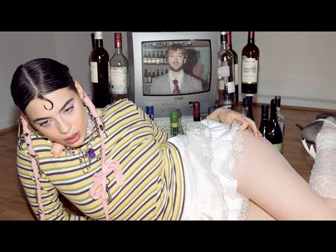 Julie & Flippa - Kein Empfang (Official Video)