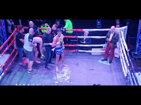 Mark Dass vs Alex McGregor Thai boxing 10 11 2019 results
