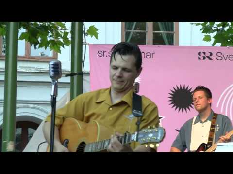 The Playtones - Together again + Save the last dance for me,