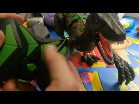 Remote Control Velociraptor Dinosaur - RC Dinosaur - RC Velociraptor