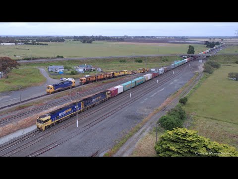 3AM5 Pacific National Intermodal Container Train (30/11/2022) - PoathTV Australian Railways