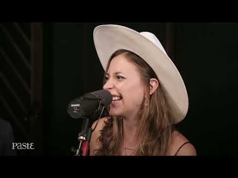 Lindsay Lou - Rules Are Made For Breaking - Jaan’s House - Nashville, TN - 9/16/22