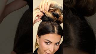 How to Do a Messy Bun (3 Easy Ways)