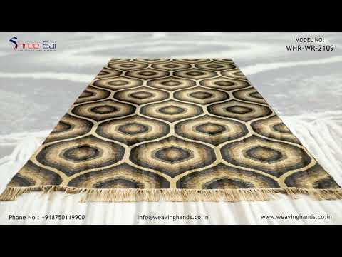 RUGS